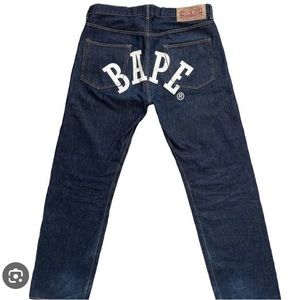 OG bape men jeans size 32. I payed 275 for them, feel free to offer a price.